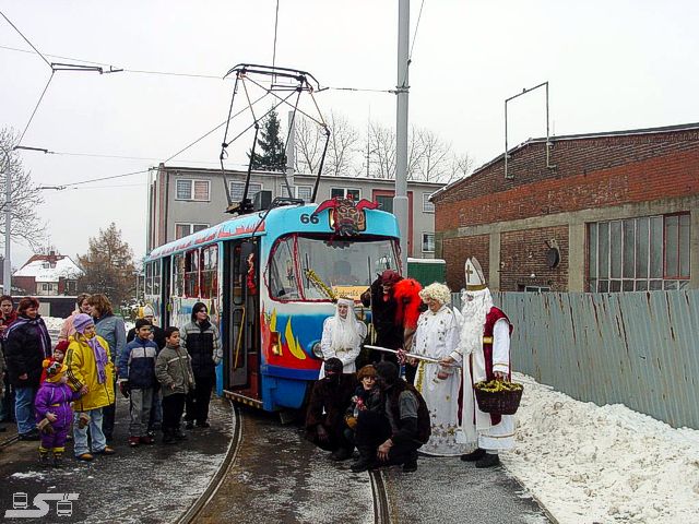 Kliknut�m okno zav�ete