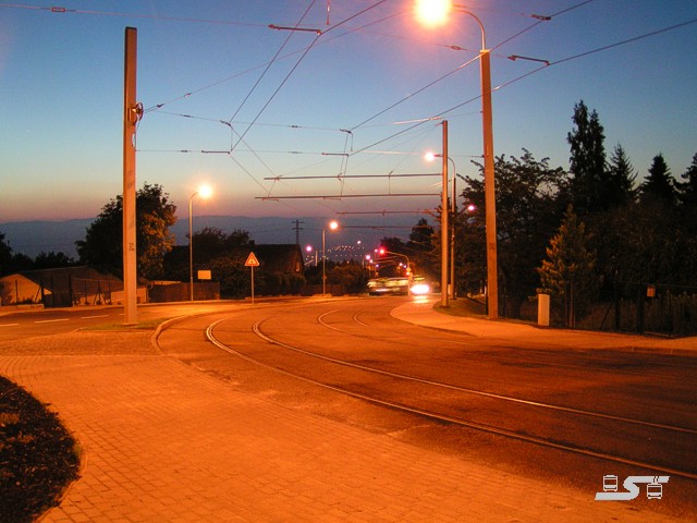 Kliknut�m okno zav�ete