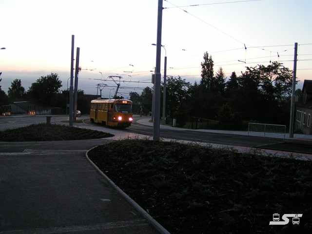 Kliknut�m okno zav�ete