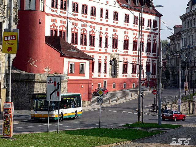 Kliknut�m okno zav�ete