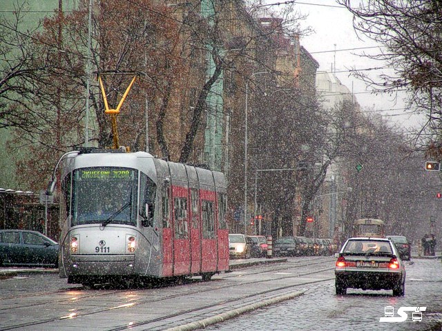 Kliknut�m okno zav�ete