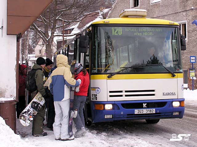 Kliknut�m okno zav�ete