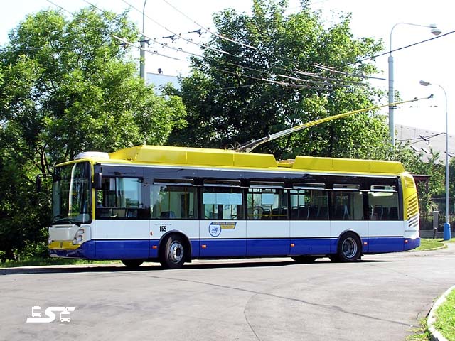 Kliknut�m okno zav�ete