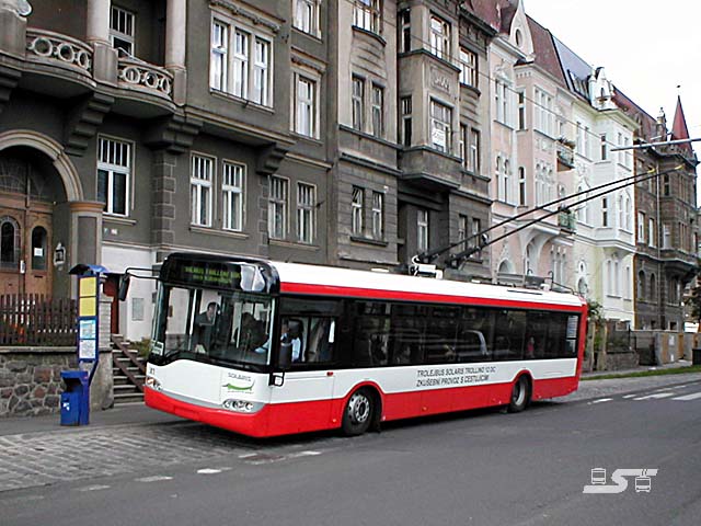 Kliknut�m okno zav�ete