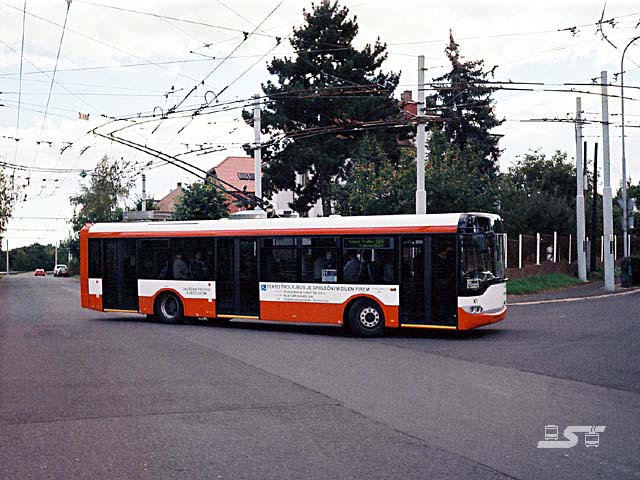 Kliknut�m okno zav�ete