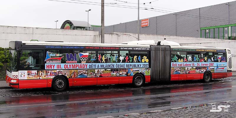 Kliknut�m okno zav�ete
