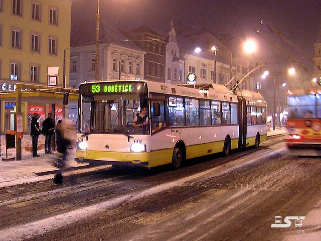 Kliknut�m okno zav�ete