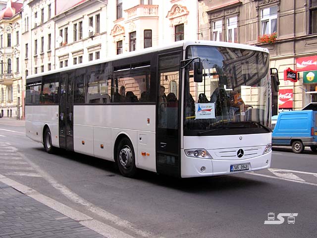 Kliknut�m okno zav�ete